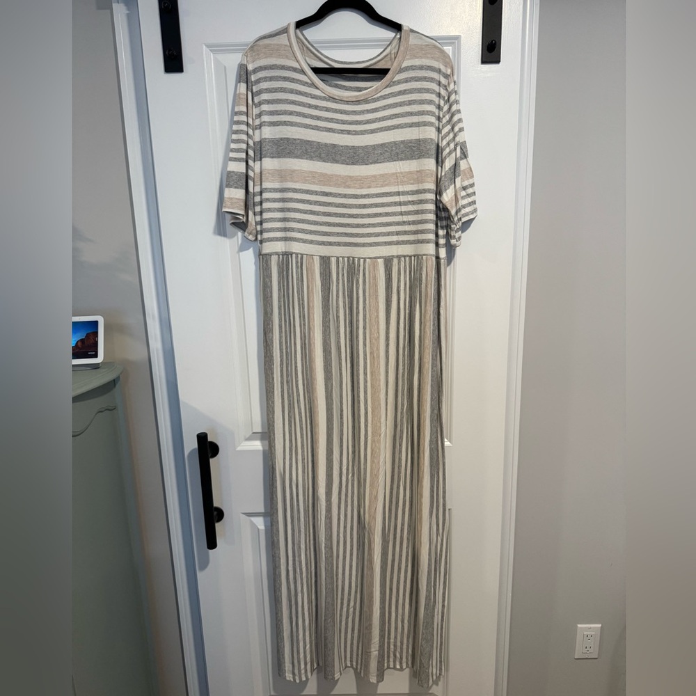 JODIFL Striped Maxi Dress in Beige, Gray, and Cream